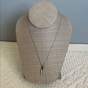 NWT Stainless Steel Elegant Silver Tone  Dainty Necklace initial B Pendant